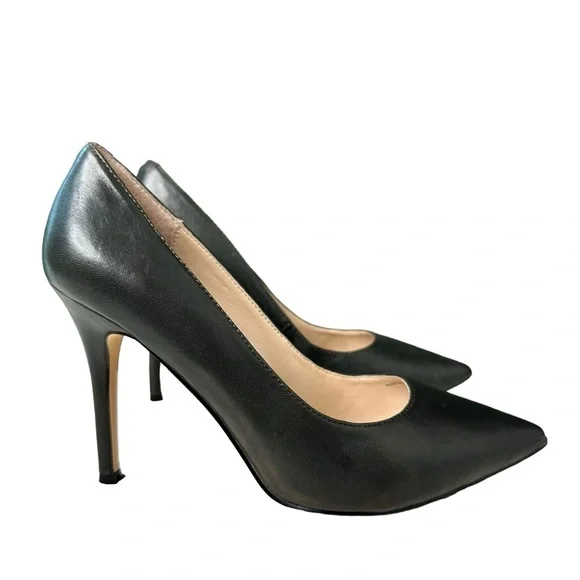 WHBM | Sergeant Green Pumps Size 6.5 - Picture 3 of 16